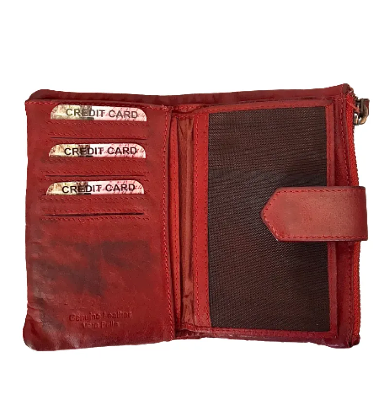 Wallet In Quilted Leather