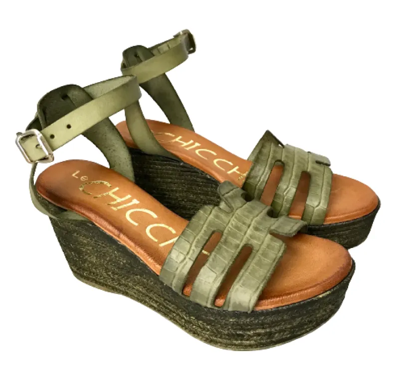Wedge Sandal In Green Leather