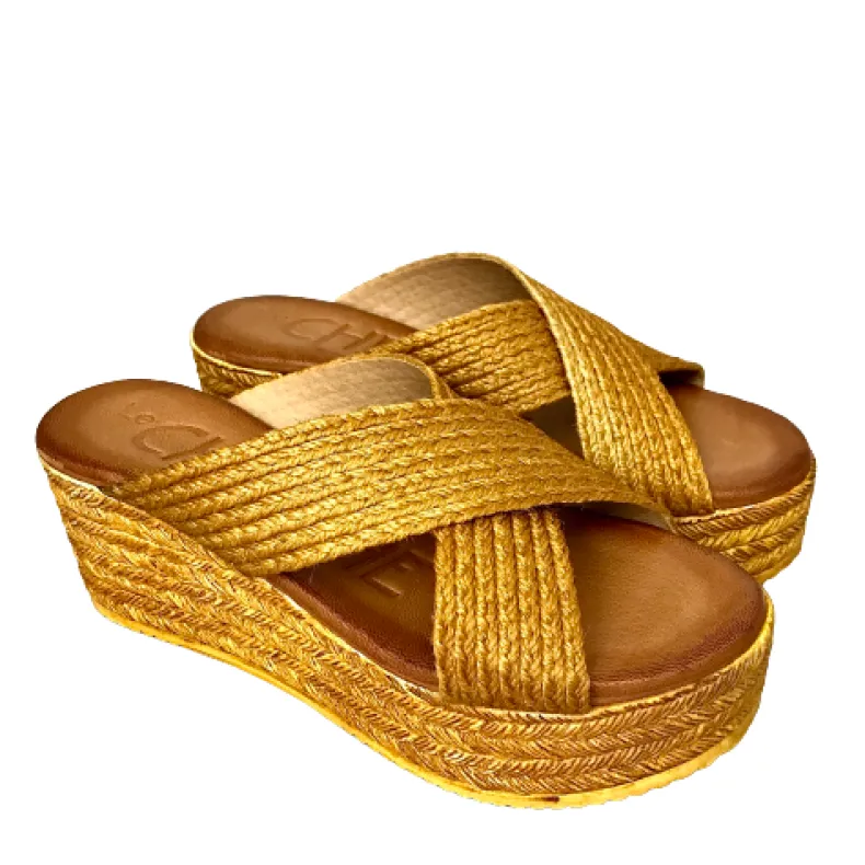 Wedge With Double Band In Mustard Raffia