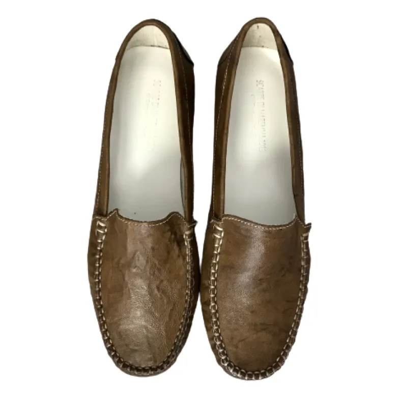 Wrinkled Taupe Moccasin